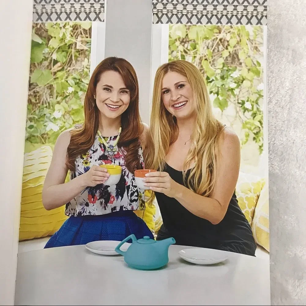‎**Book** Nerdy Mummies cookbook by Rosanna Pansino